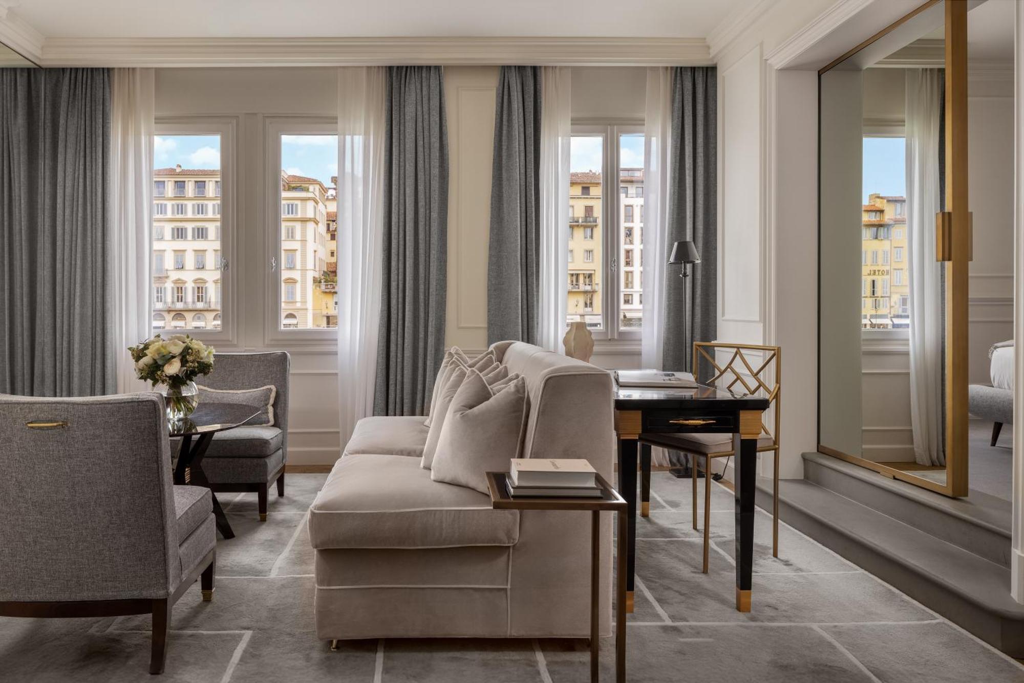 Lungarno Luxury Apartments - By Lungarno Collection Флоренция Екстериор снимка